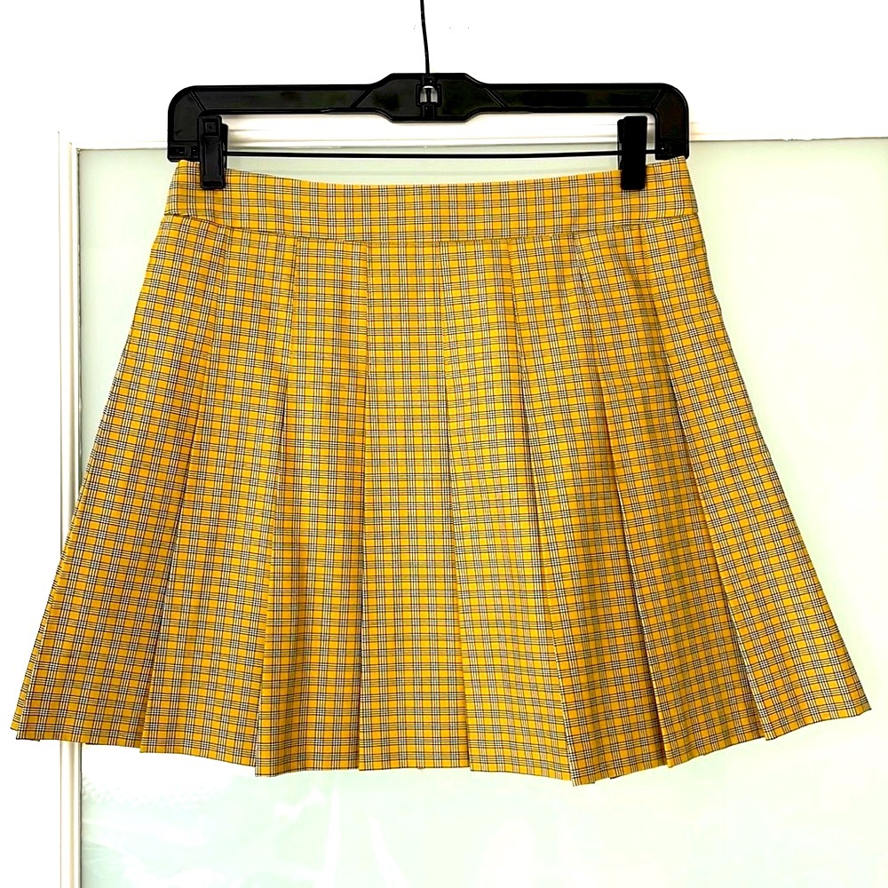 New Aritzia Sunday Best Pleated Mini Skirt – Size 6